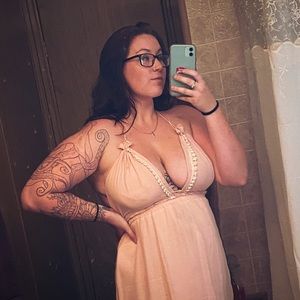 Meet your Posher, Abbi